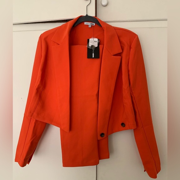 NWT Orange Blazer Pant Set - Picture 6 of 7
